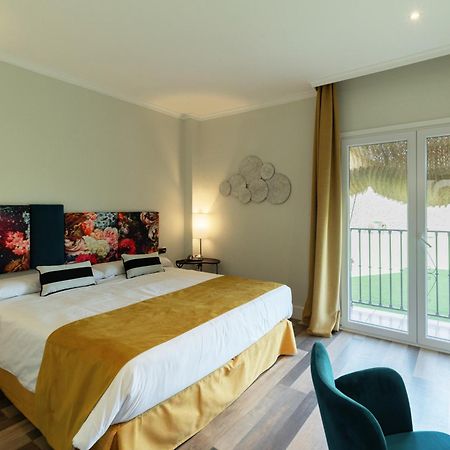 Hotel Altos De 伊斯坦 外观 照片