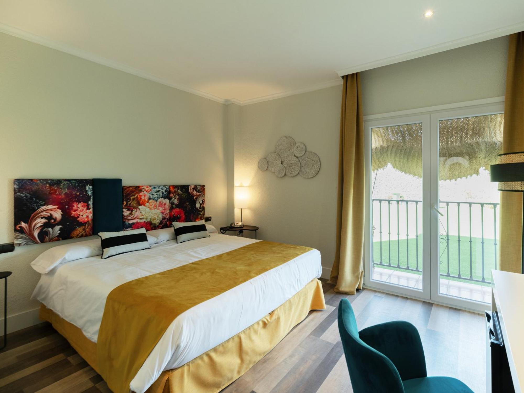 Hotel Altos De 伊斯坦 外观 照片
