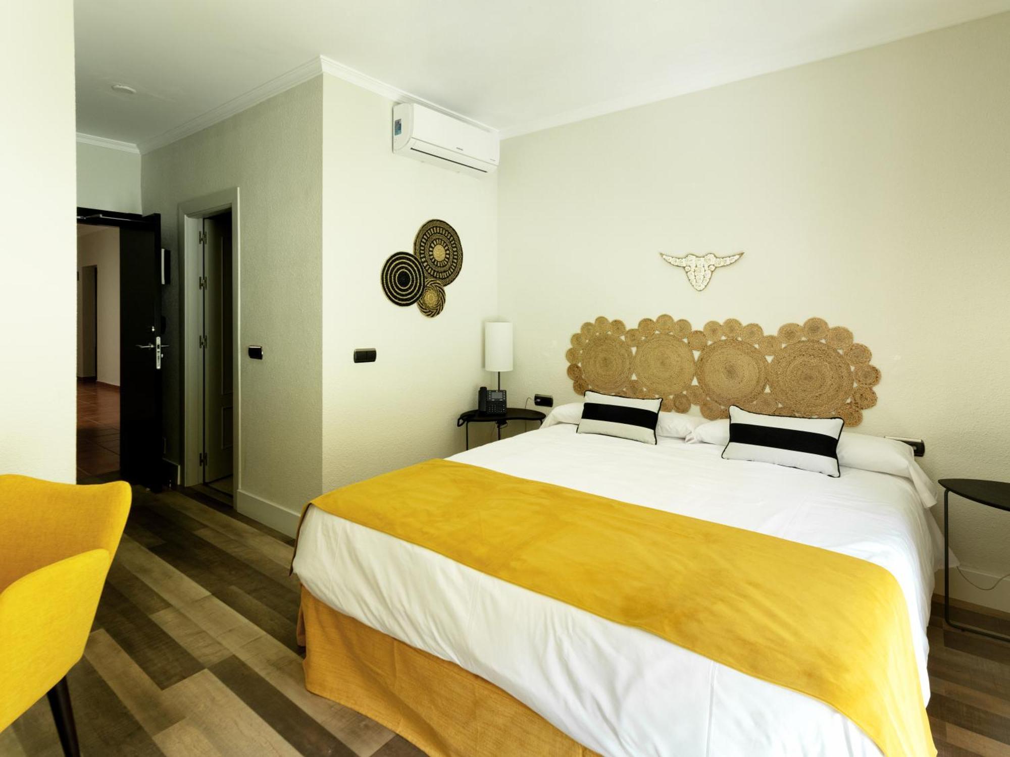 Hotel Altos De 伊斯坦 外观 照片