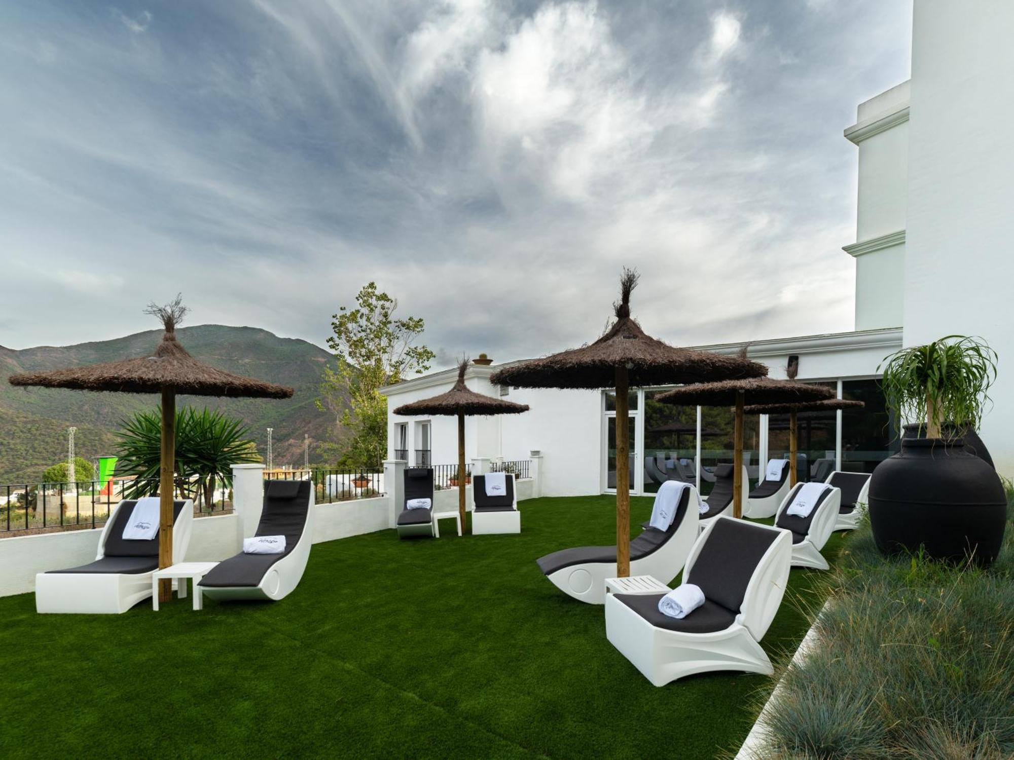 Hotel Altos De 伊斯坦 外观 照片