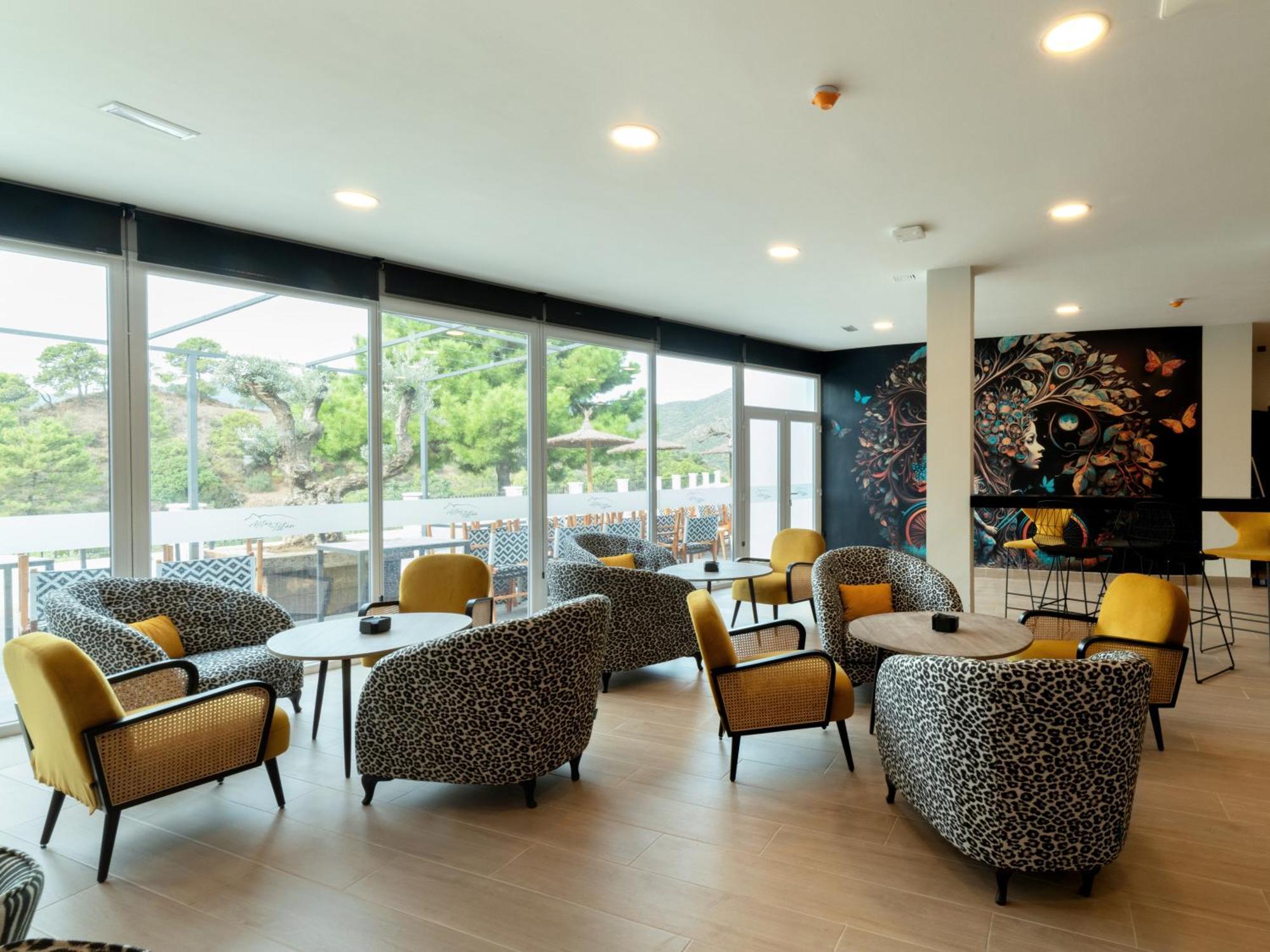 Hotel Altos De 伊斯坦 外观 照片